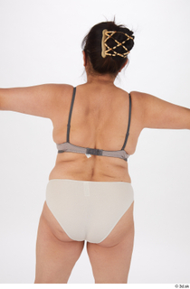 Photos Divya Seth in Underwear upper body 0003.jpg